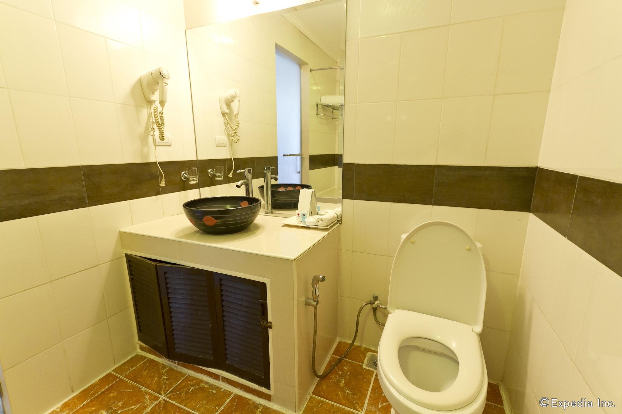 Dulcinea Hotel And Suites Lapu-Lapu City Esterno foto