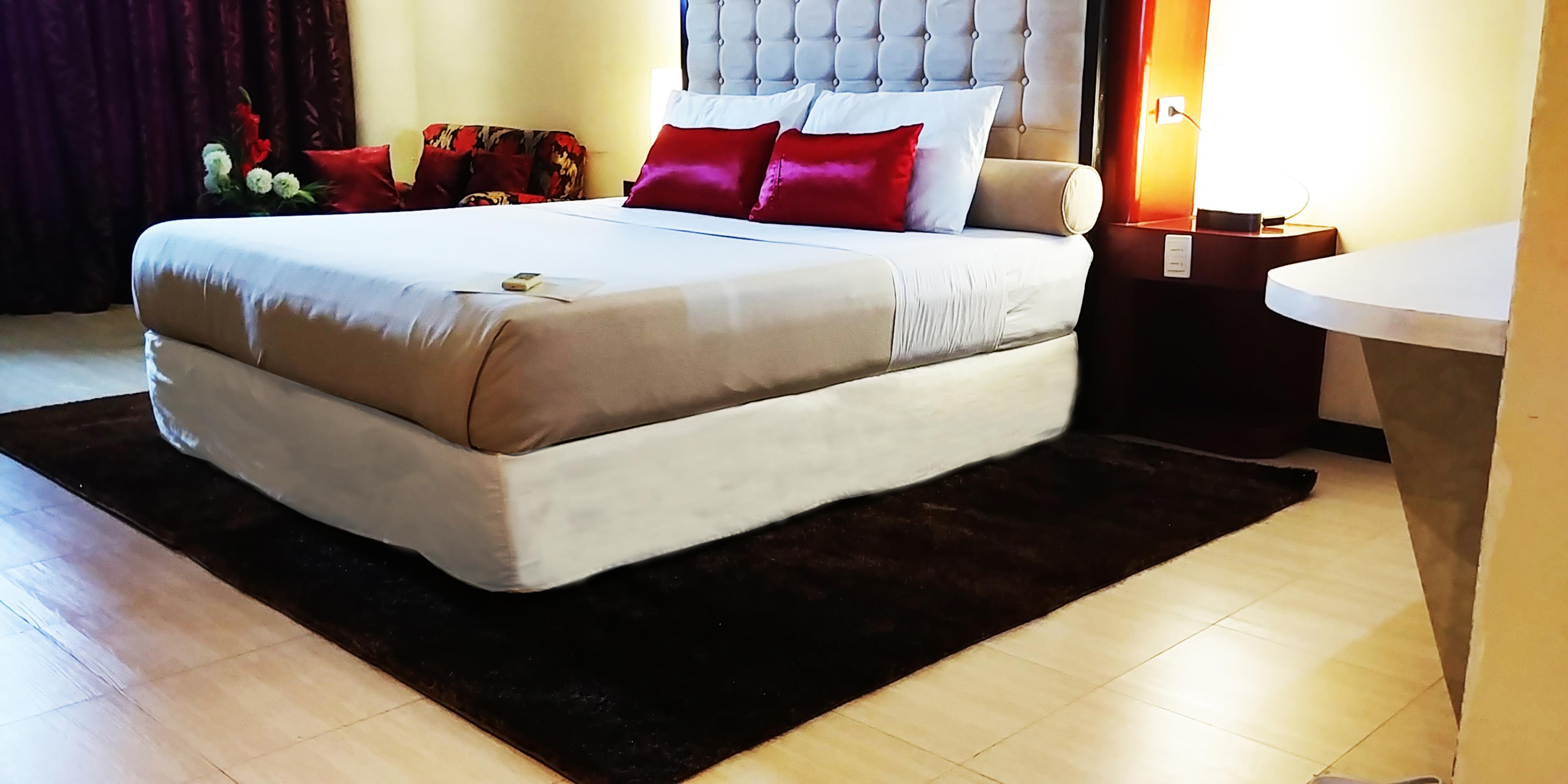 Dulcinea Hotel And Suites Lapu-Lapu City Esterno foto